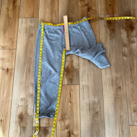 Under Armour Women's Lightweight Drawstring Sweatpants Gray Large - Picture 4 of 11